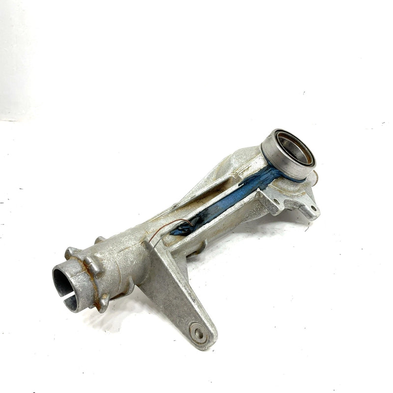 01-02 Polaris Magnum 325 4X4 OEM Right Hubstrut 1820951 AP202
