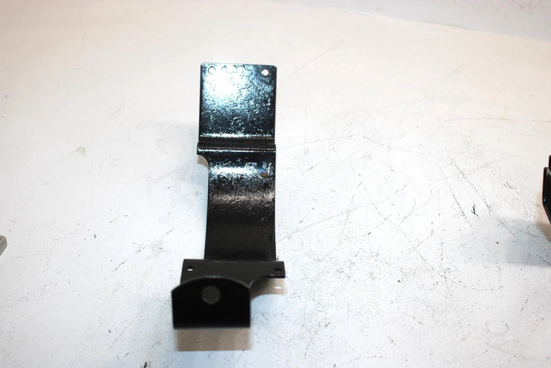 96 Polaris Xcr Sp 600 Oem Front And Rear Muffler Bracket 5240922-029 SP154