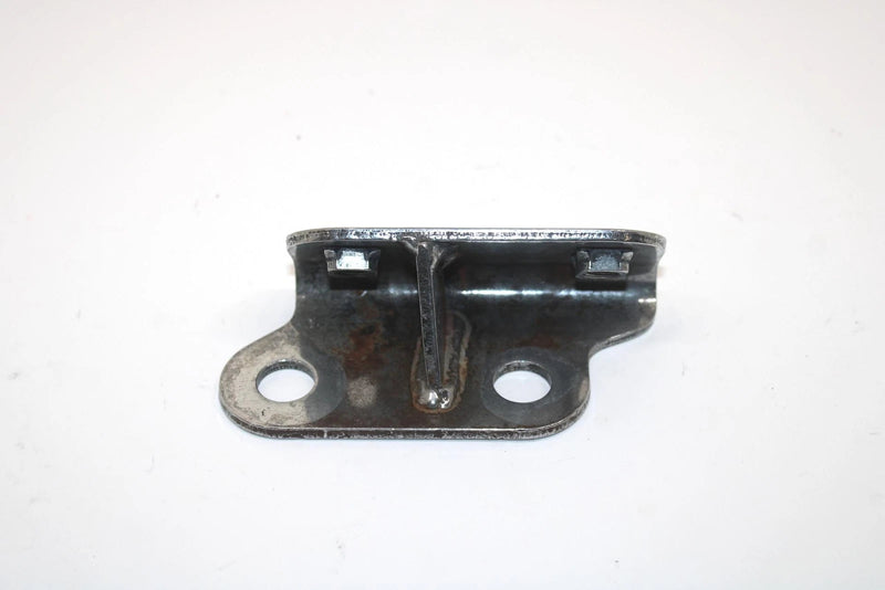 1988 Yamaha Xlv Oem Lower Rear Engine Mount Bracket 8K4-21427-00-00 SY128