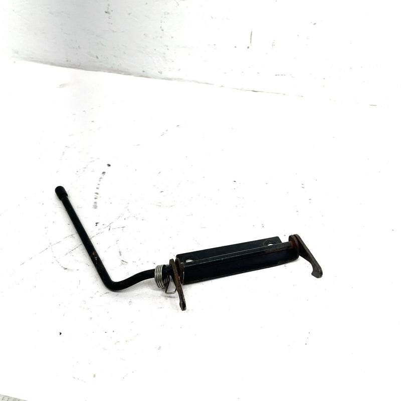1998 Arctic Cat Bearcat 454 4X4 OEM Seat Latch Lever 1506-056 AA3