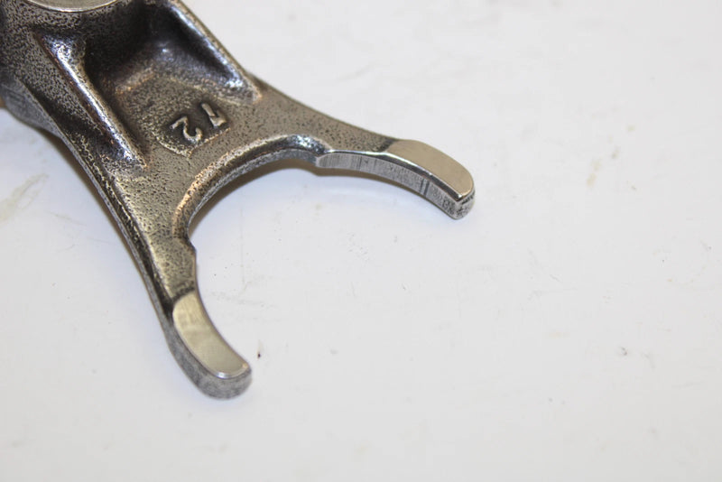 00 Kawasaki Bayou 300 4x4 OEM Right Shift Fork 13140-1172 Q2835