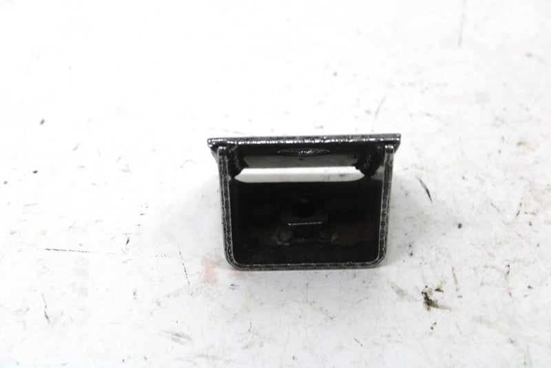 Yamaha Oem Engine Motor Mount 8H8-21418-01-00 SY131