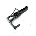 1988 Yamaha Moto 4 OEM Right Foot Peg 1YW-27421-00-00 AY57