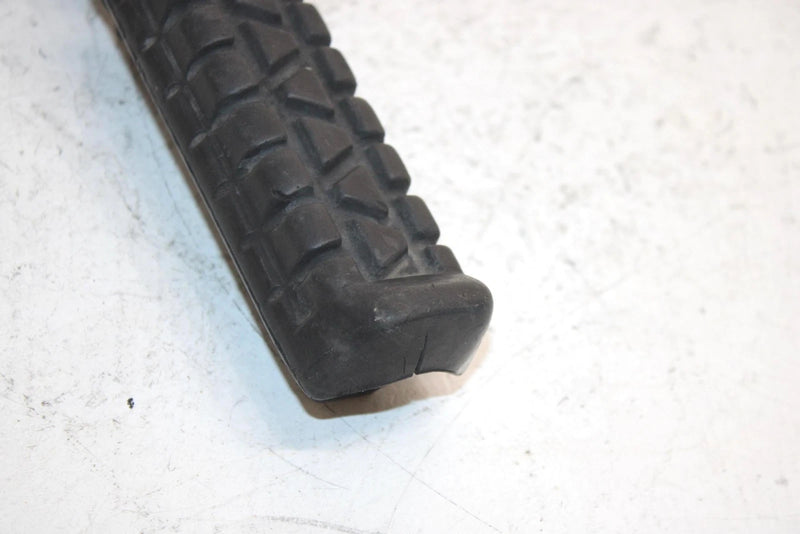 1986 Yamaha  Badger Yfm80s Oem Left Foot Peg 55X-27411-01-00 AY8