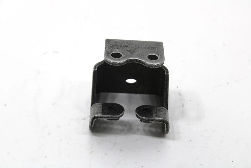 1989 Yamaha Ovation Deluxe Oem Front Upper Engine Bracket 85L-21411-00-00 SY69