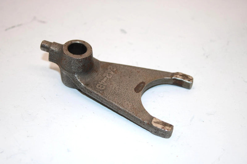 83 Suzuki Alt125 3x9 Model D  Oem Shift Fork #4 25241-24201 AS12