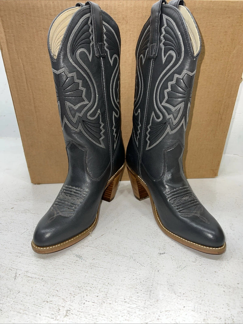 New Womans Grey Capezio Fashion Cowboy Boots. L 702 6.5 6 1/2 M. 19-128