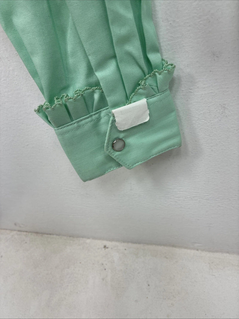 New Women’s Hartman Green Long Sleeve Pearl Small Size 38 TT-132