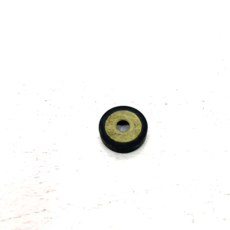 87-06 Suzuki Quadsport 80 LT80 2x4 OEM Knuckle Dust Cover 51255-18900 AS38