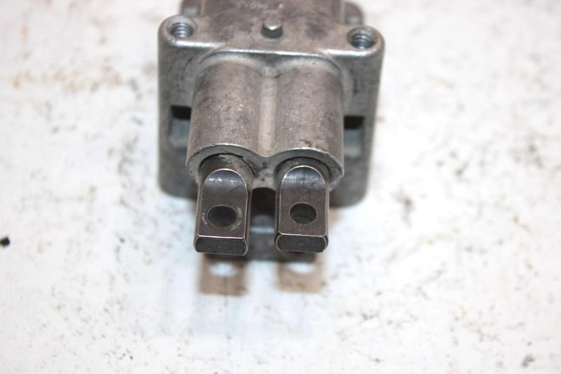 2000 Polaris Xplorer 400 Oem Gear Selector Body 3233641 AP99