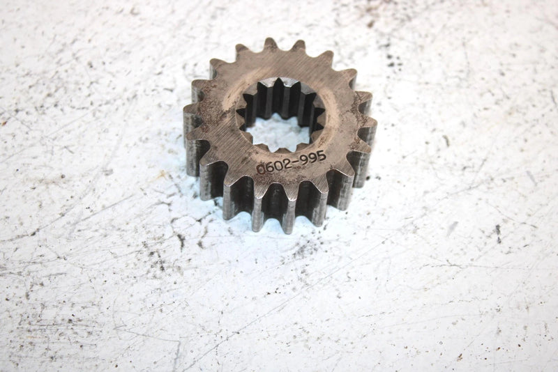 02 Arctic Cat Bearcat Wide Track Oem 18T Upper Drive Gear 0602-995 SAS13