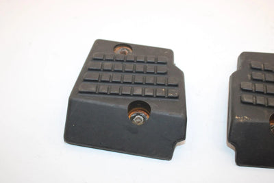 97 Yamaha Venture 600 Vt600a Oem Rear Footrest (Pair) 88T-27431-10-00 SY37