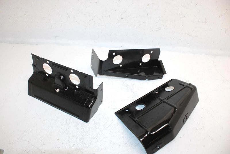 85 Polaris Trail 440 Oem Cylinder Head Shroud Set 30833435 30383219 SPS3