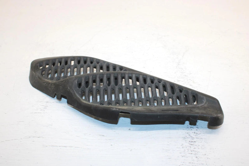 2002 Ski-doo Mxz 500 Oem Right Lower Hood Vent Grille 517302034 SS16