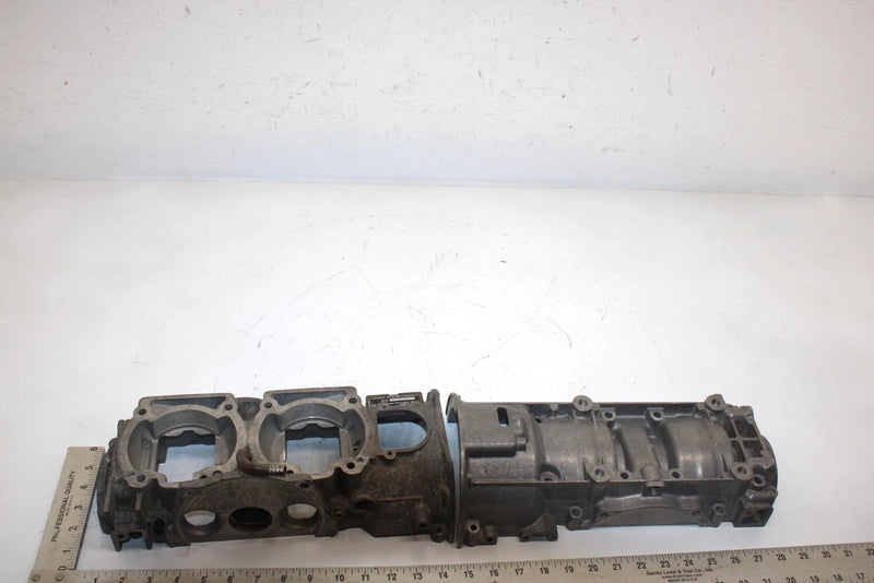 96 Ski-doo Mach 1 Oem Crankcase Assy 420887515 SSS1