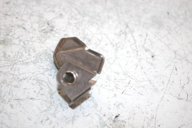 86 Honda Trx200 Sx A  Oem Stator Wire Clamp 32111-HB3-000 AH27