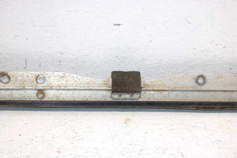 1998 Yamaha Vmax 600 Xt Oem Right Skid Rail 8CR-W4741-00-00 SY87