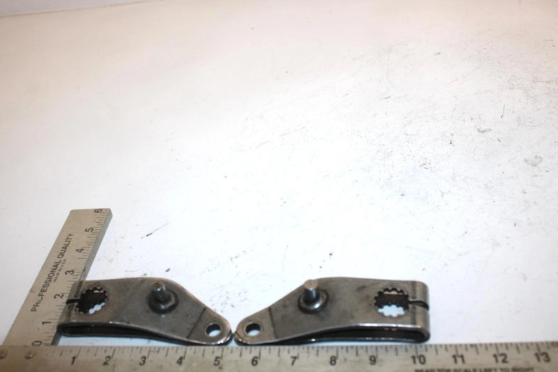 00 Yamaha Sx500r Oem Outside Arm (Set) 1,2 8CR-23852-00-00 SY0
