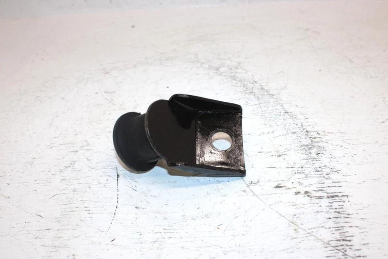 1989 Yamaha Inviter Oem Front Engine Mount Dampner 81E-21486-00-00 SY17