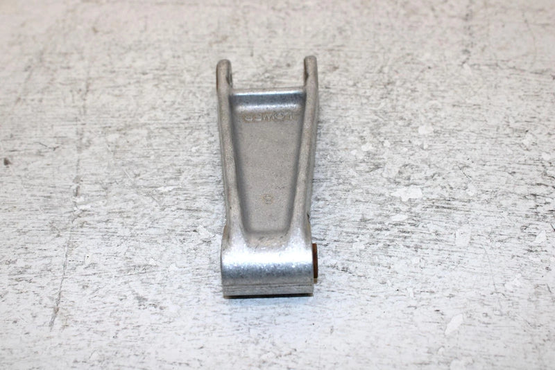 1995 Yamaha Vmax 500 Oem Lower Steering Arm 8AB-2382F-00-00 SY34