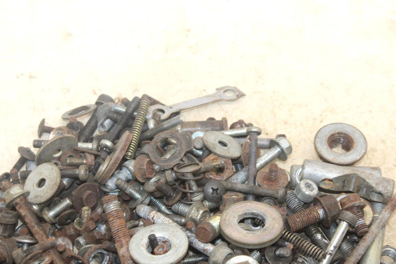 1994 Yamaha  Timberwolf 4wd Oem Nut Bolt Spacer Hardware Kit AY25