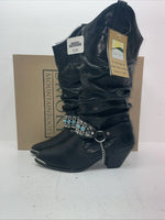 New Women’s Black Smoky Mountain. 6301 8.5 8 1/2 M. 16-110