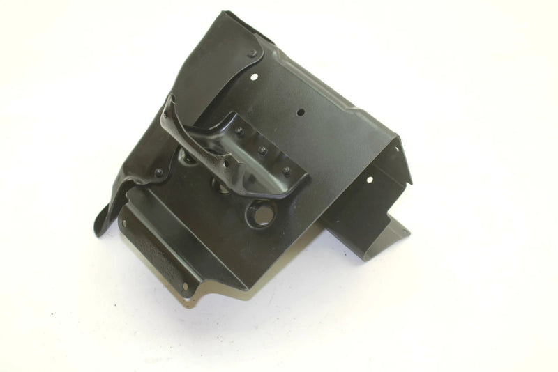 Yamaha Exciter OEM Right Foot Well 84N-21910-00-00 SY50