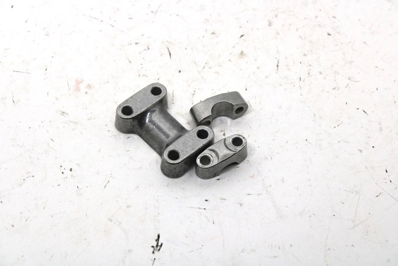 1985 Yamaha Enticer 340 Oem Handebar Mount Set 1E6-23441-00-00 SY132