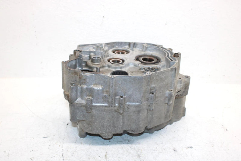 1990 Yamaha  Moto 4 Oem Crankcase 3GH-15100-00-00 AY5