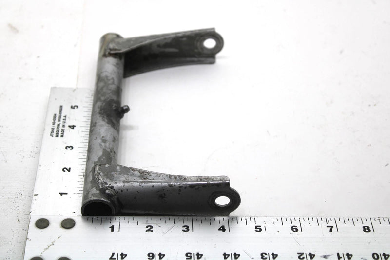 2007 Yamaha Attak Gt Oem Rear Torque Arm Bracket 8FU-47417-11-00 SY135