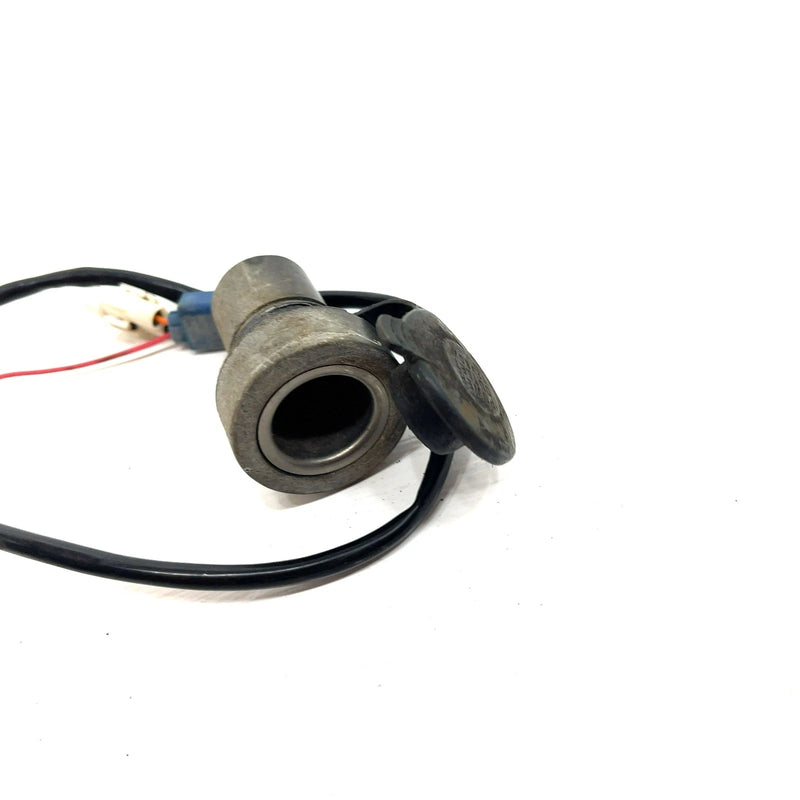 null Suzuki Quadrunner 500 LTF500F 4x4 OEM Power Source Socket 38850-09F00 AS37