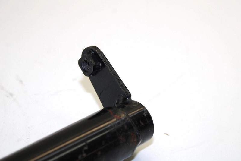 2002 Yamaha Mountain Max 700 Oem Shock Mount Bracket 8ED-47418-00-00 SY83