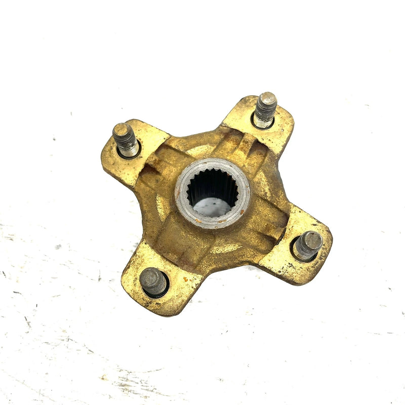 1988 Yamaha Moto 4 YFM200DX OEM Rear Wheel Hub 2VY-25383-00-00 AY68