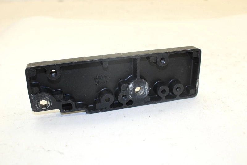 1992 Kawasaki Jet Ski 750 Ss Oem Right Muffler Block Mount 39009-3708 JK2