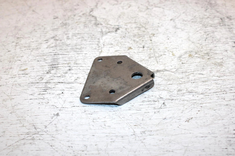 1997 Yamaha Vmax Sx 700 Triple Oem Main Track Bracket 8CR-21953-00-00 SY10