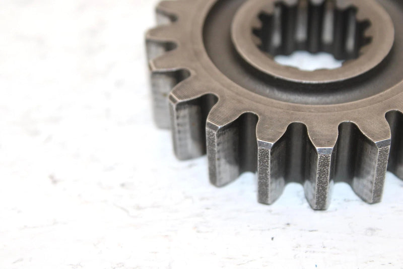 2004 Kawasaki Kfx 700 Oem 20T Output Gear 13262-1052 AK30