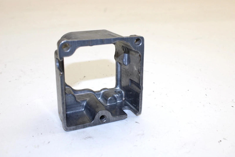 93 Polaris Trail Boss 350L 4x4 OEM Oil Pump Case 3084400 Q5263