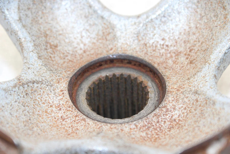 2004 Kawasaki Kfx 700 Oem Rear Wheel Hub 49030-0047 AK30