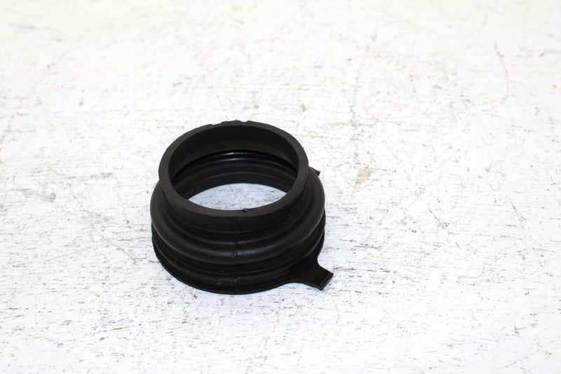 1990 Yamaha Phazer Ii LE Oem Air Cleaner Joint 8V0-14453-00-00 Q5601