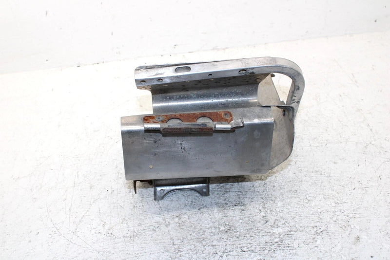 1996 Yamaha Vmax 600 Oem Left Footwell 8AB-21926-00-00 SY29