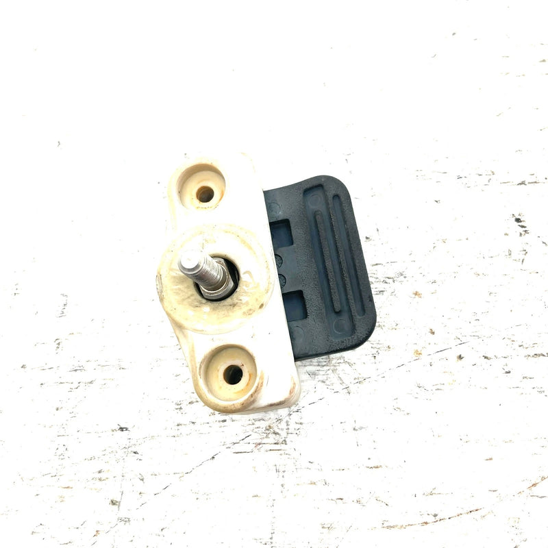 1998 Yamaha WaveRunner XL1200 OEM Seat Latch W/Stud GH1-63774-01-00 JY26