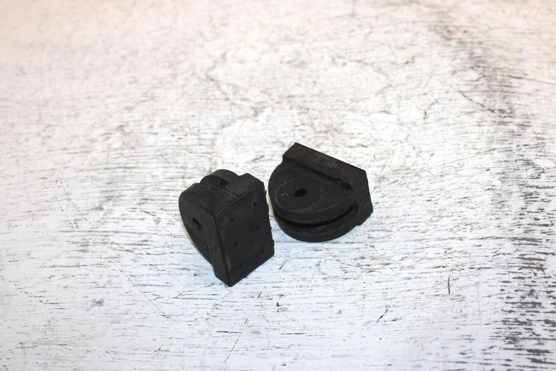 2002 Ski-doo Mxz 700 Oem RTA Stopper Bumper Pair 503189400 SS20
