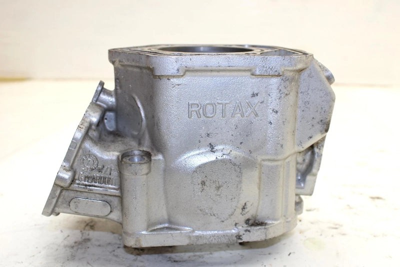 2008 Ski-doo Mxz 600rs OEM Cylinder Core 72mm Bore 420623483 SS85