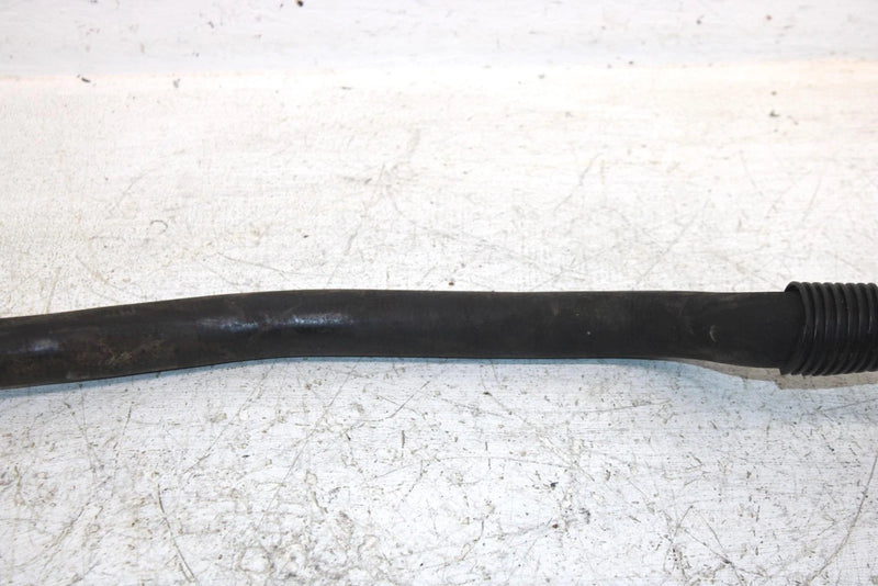 2006 John Deere  Buck 650 Oem Lower Radiator Hose 709200047 AJ0