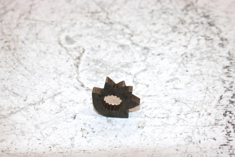 2006 Polaris Sportsman 500 Oem Shift Detent Star 3233909 AP183