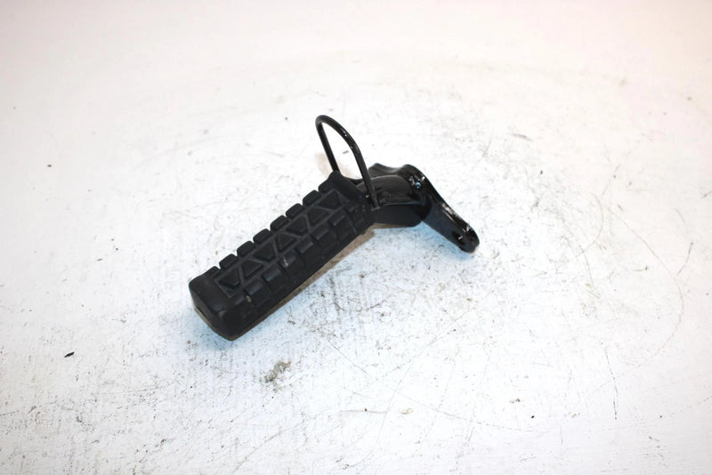 1996 Yamaha  Badger Yfm80h Oem Right Footrest 3GB-27421-10-00 AY14