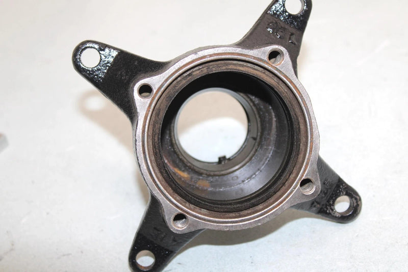 94 Polaris 400l 4x4 Oem Front Wheel Hub Press In Cap 1520182 2202595 Q1368