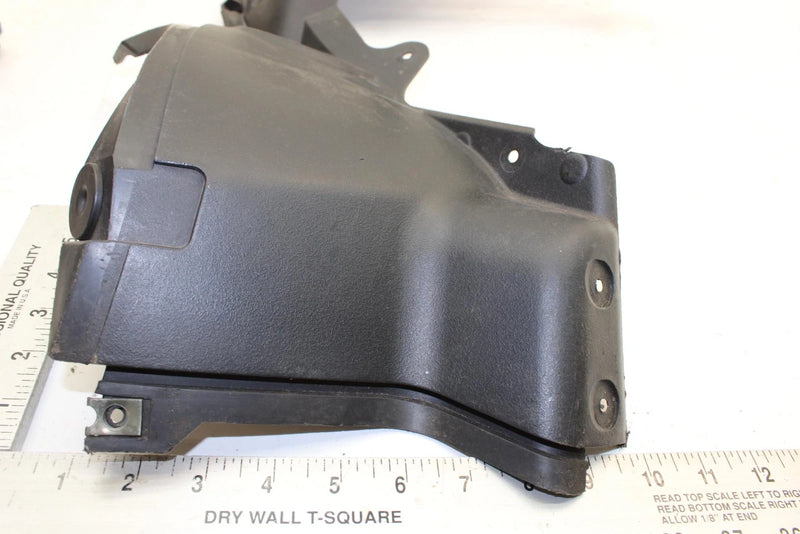 2006 Yamaha Apex Gt Oem Right Under Belly Pan 8FP-2196E-02-00 B305