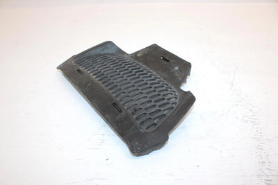 2002 Ski-doo Mxz 500 Oem Center Hood Vent Grille 517302026 SS16