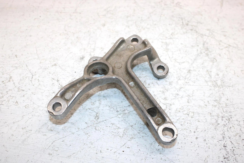 2004 Yamaha  Bruin 350 Oem Gear Shifter Mount Bracket 5ND-F1585-01-00 AY24